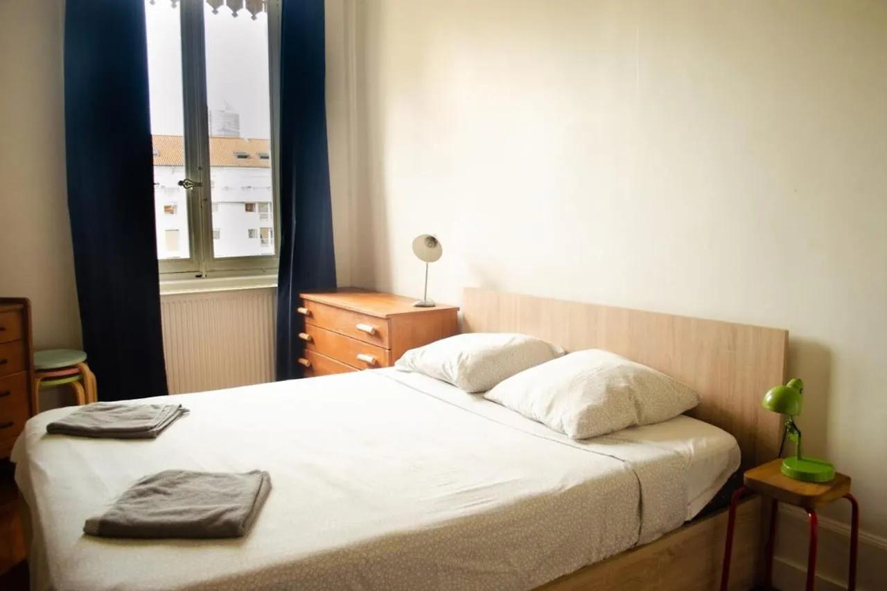 Chez Julie - Metro Garibaldi - University Apartment Lyon