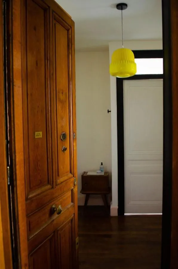 Chez Julie - Metro Garibaldi - University Apartment Lyon 0*,