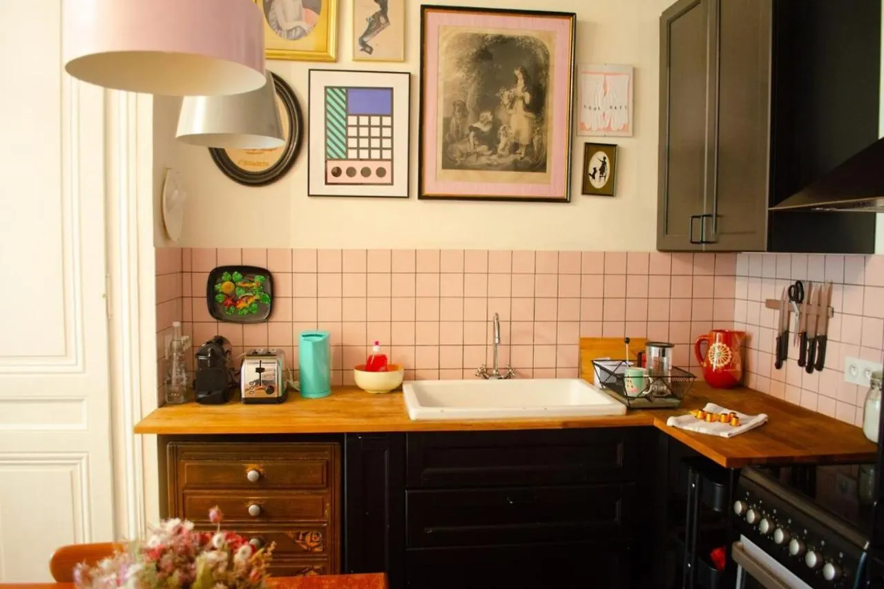 Chez Julie - Metro Garibaldi - University Apartment Lyon
